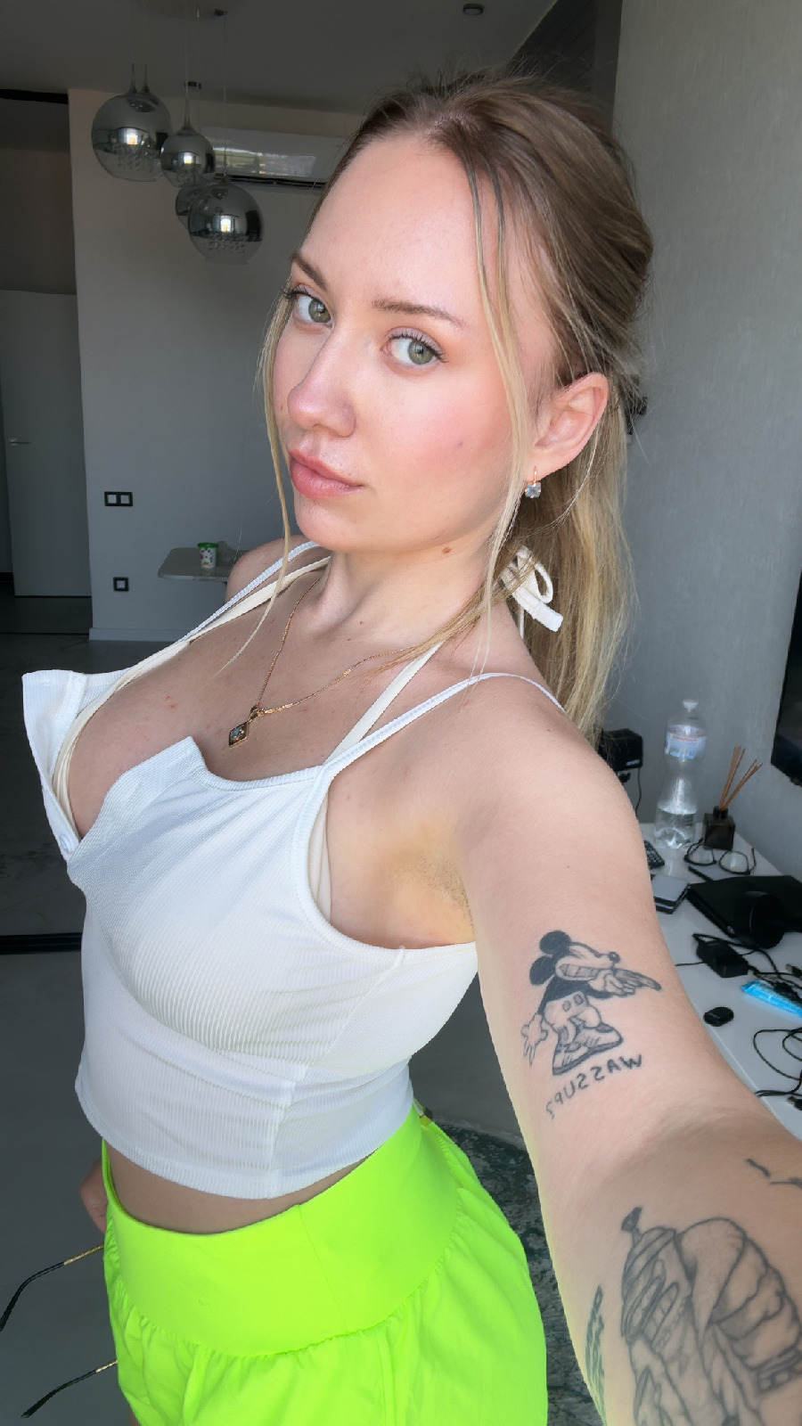 KateV in her underwear in Joao Pesoa