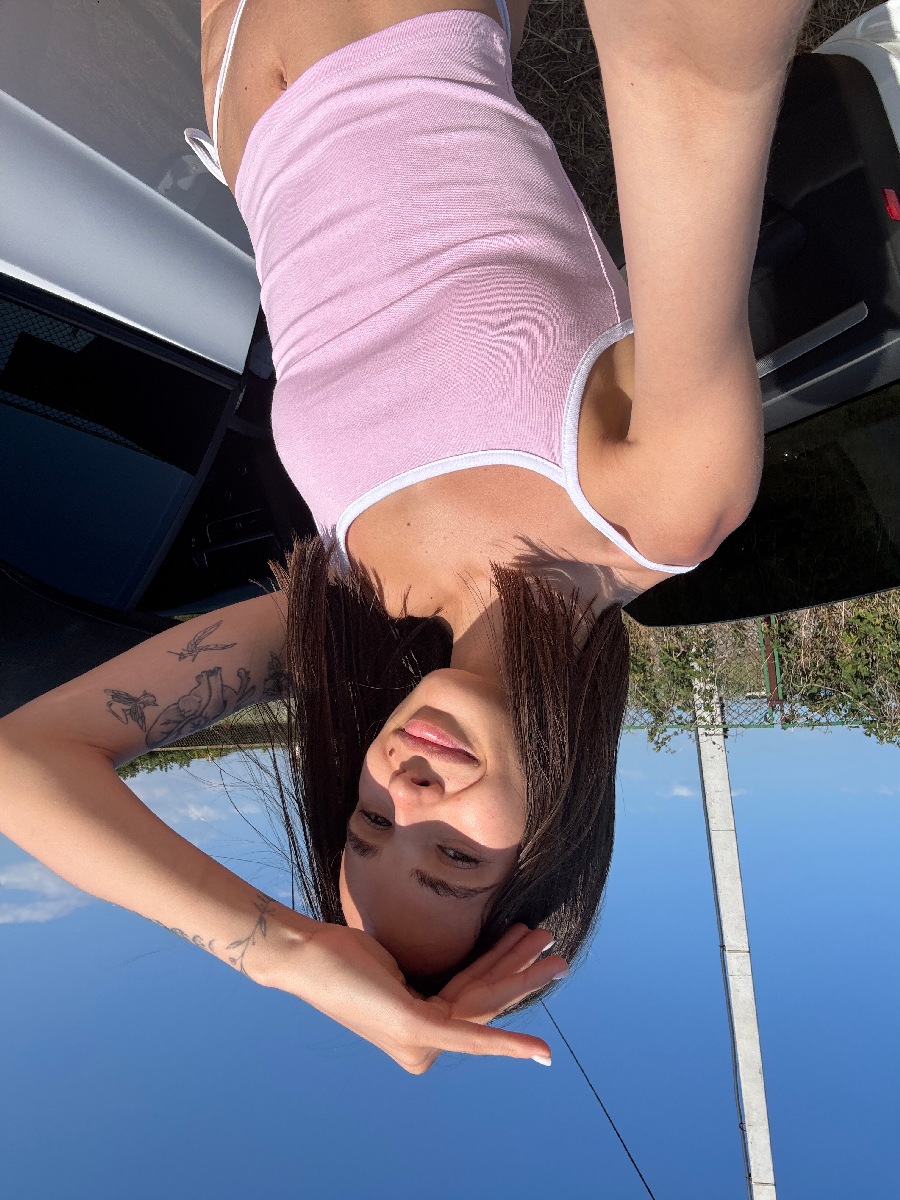 Sexy model Tina in Joao Pesoa